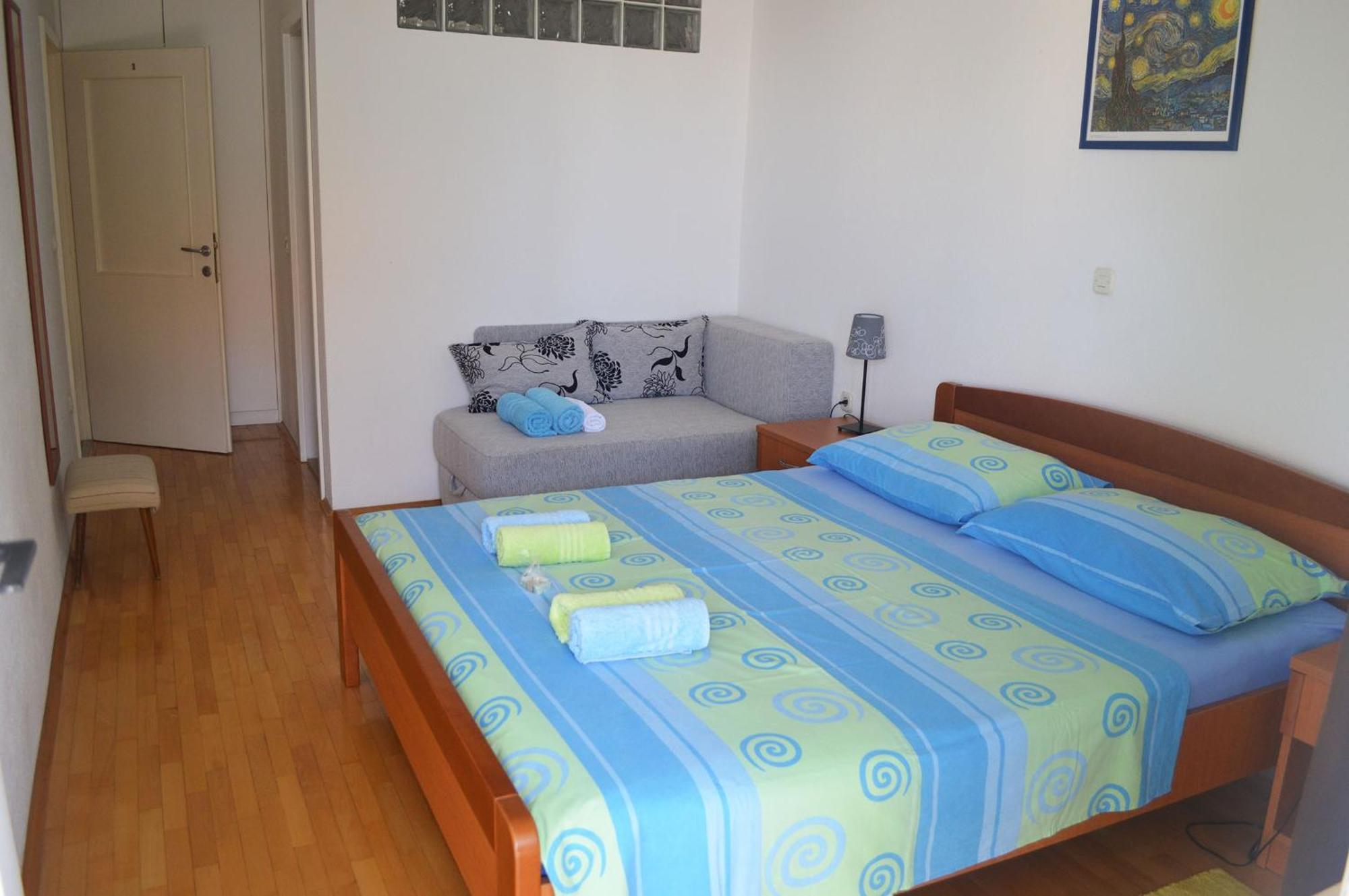 Apartments With A Parking Space Makarska - 11361 Room photo